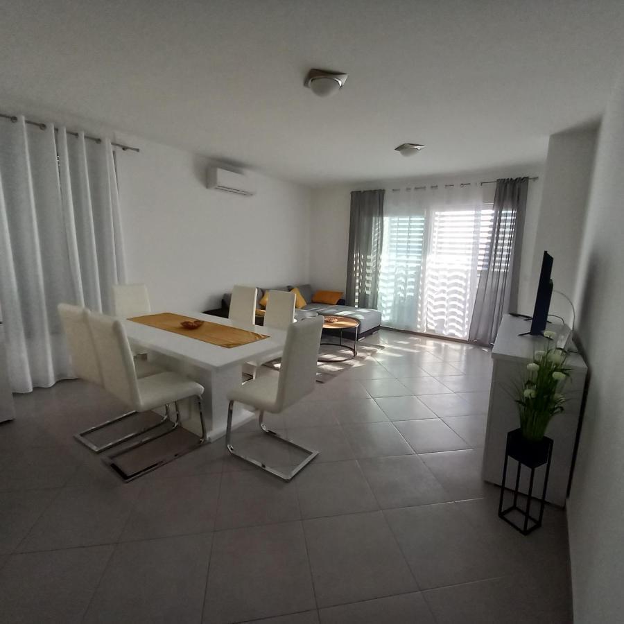 Apartman Nehaj Apartment เซนญ์ ภายนอก รูปภาพ